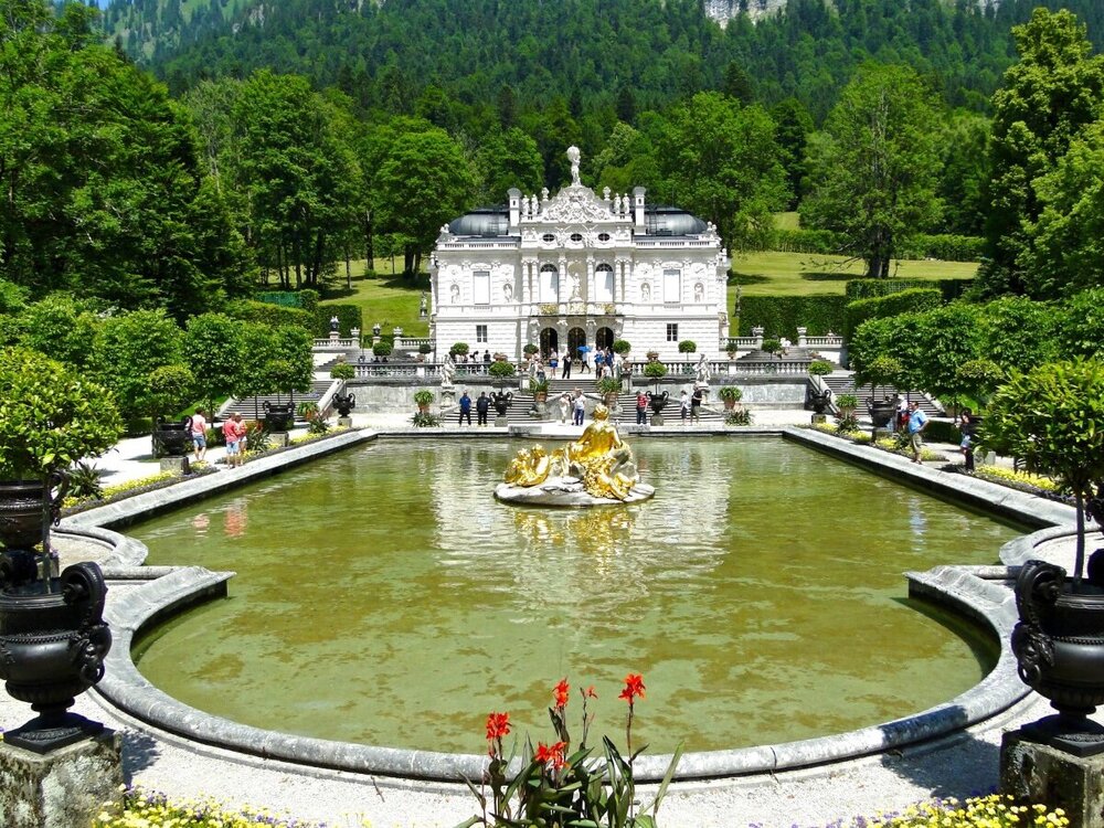 Linderhof1_lr.thumb.jpg.f94fb62d446902c02be6321d01cbfc7d.jpg