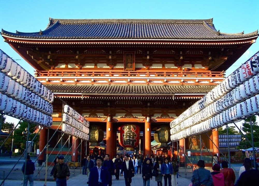 Asakusa_Senso-ji_Temple.thumb.jpg.f4d8eecf20db1d54dde4df4a78afd001.jpg