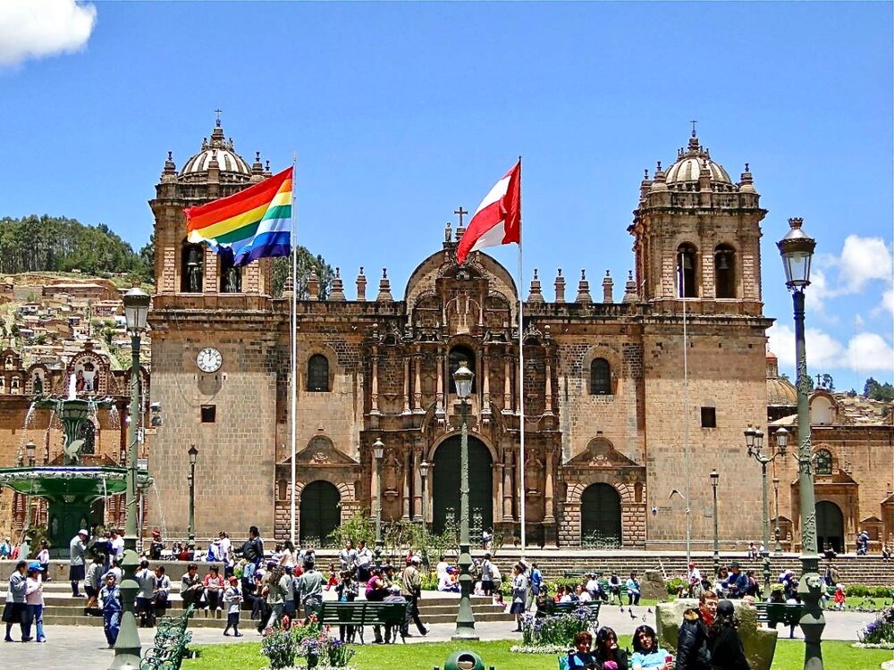 Cusco3_lr.thumb.jpg.3db18ff5b73cbe3166f3620f3cf75019.jpg