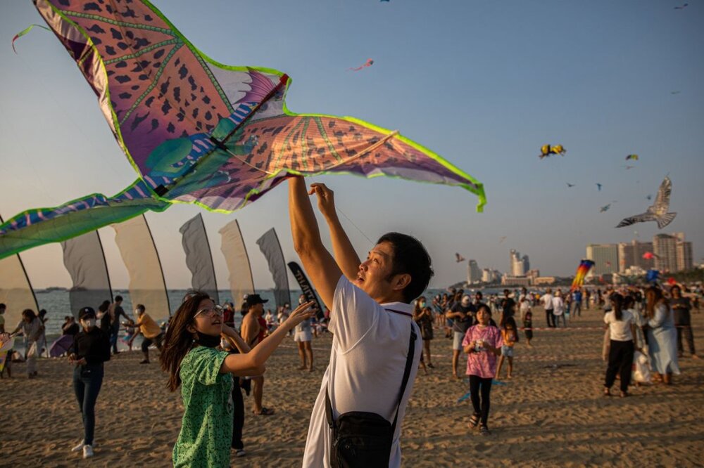 Pattaya kites.jpg